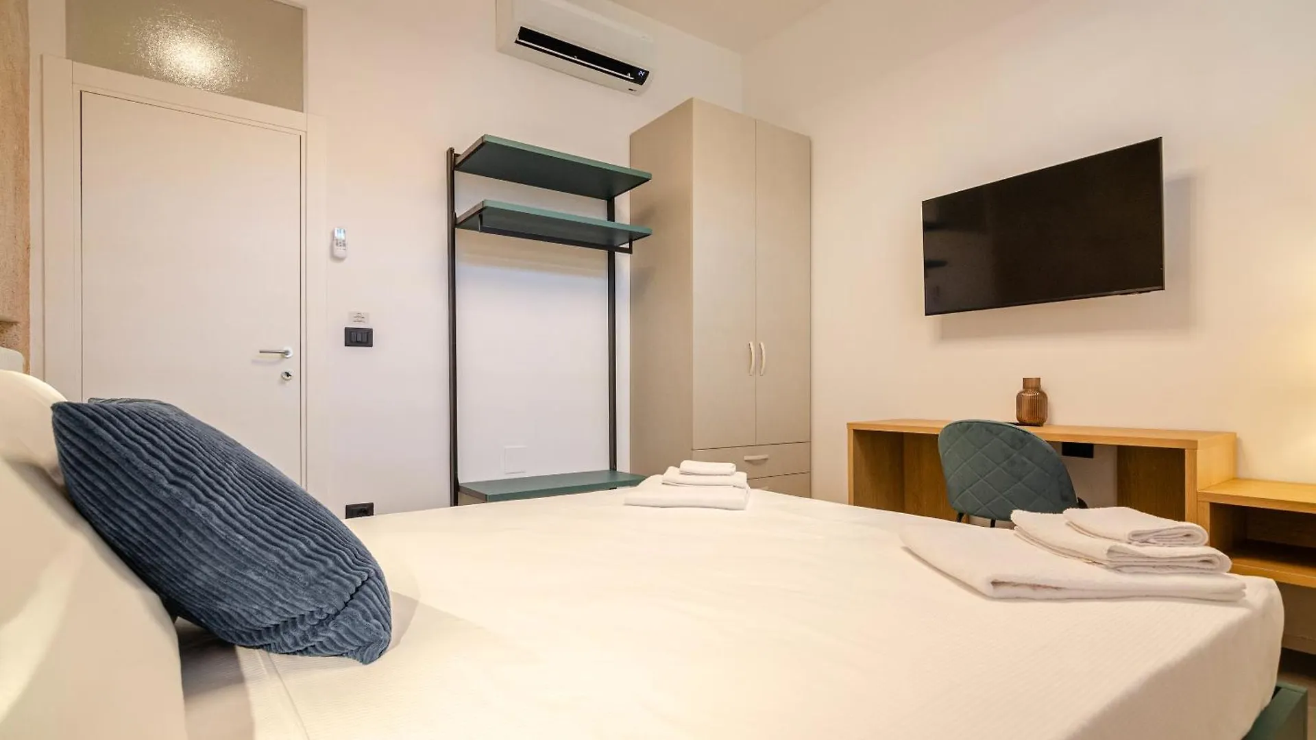 Indipendenza Lofts Lägenhet Bologna